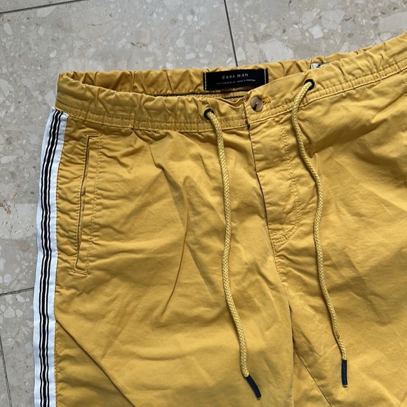 Zara Yellow Shorts - Picture 2 of 3